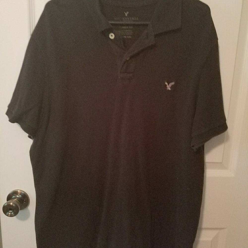 Black Mens American Eagle Polo. Never worn.